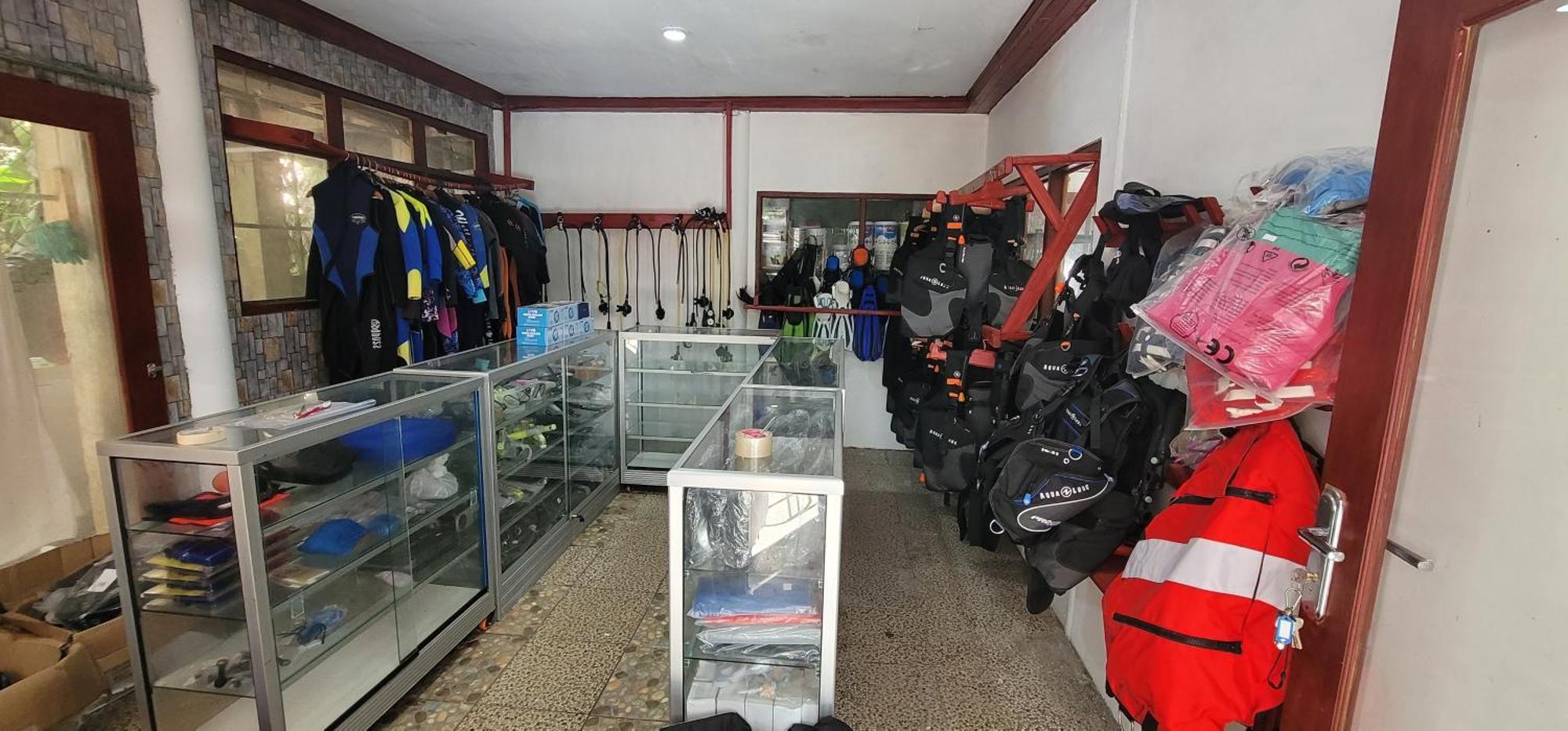 Bunaken Villa Queen'S Dive Manado Exterior foto
